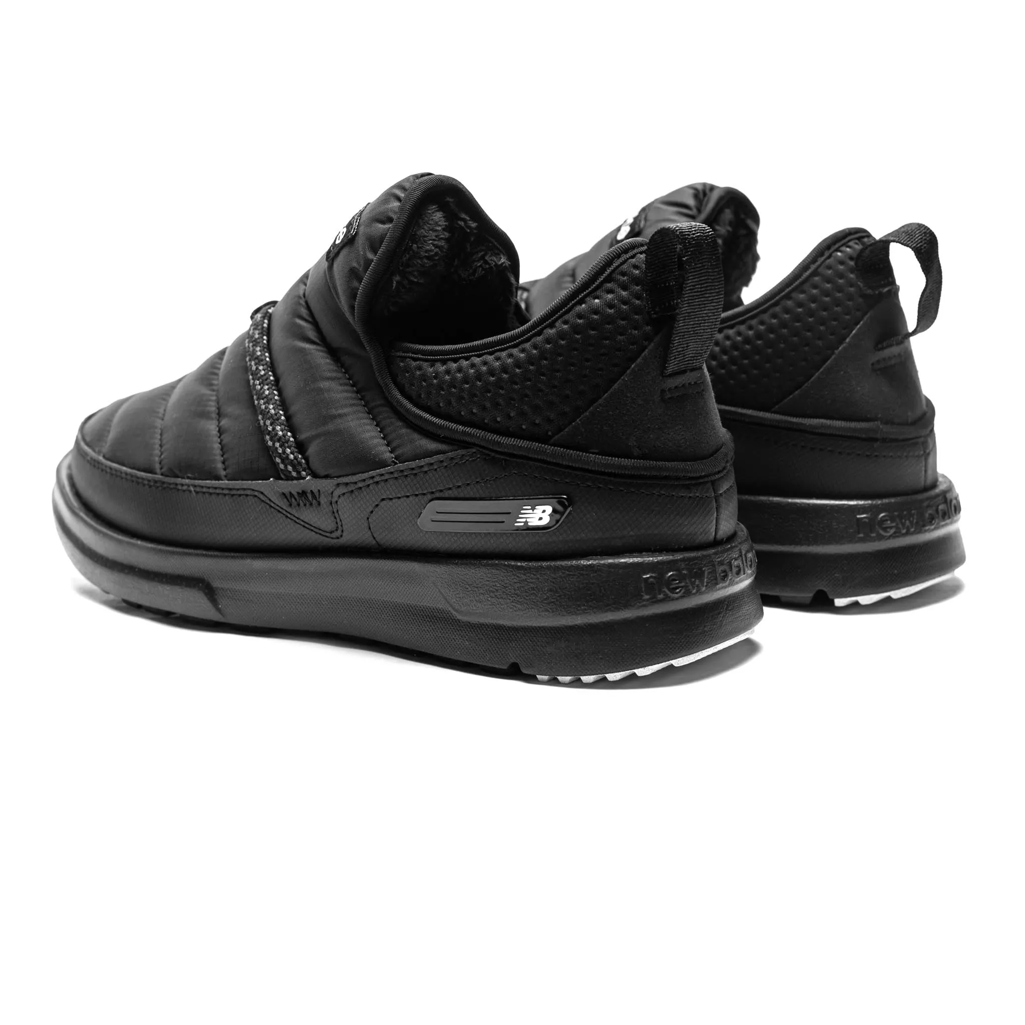 New Balance Caravan Mid-Moc V2 Black
