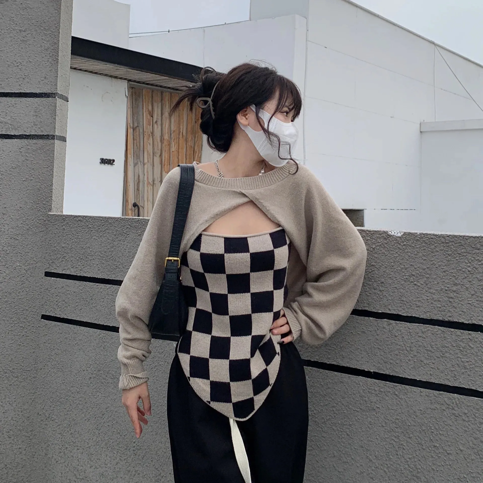 Plaid knit halter vest   sweater two piece set