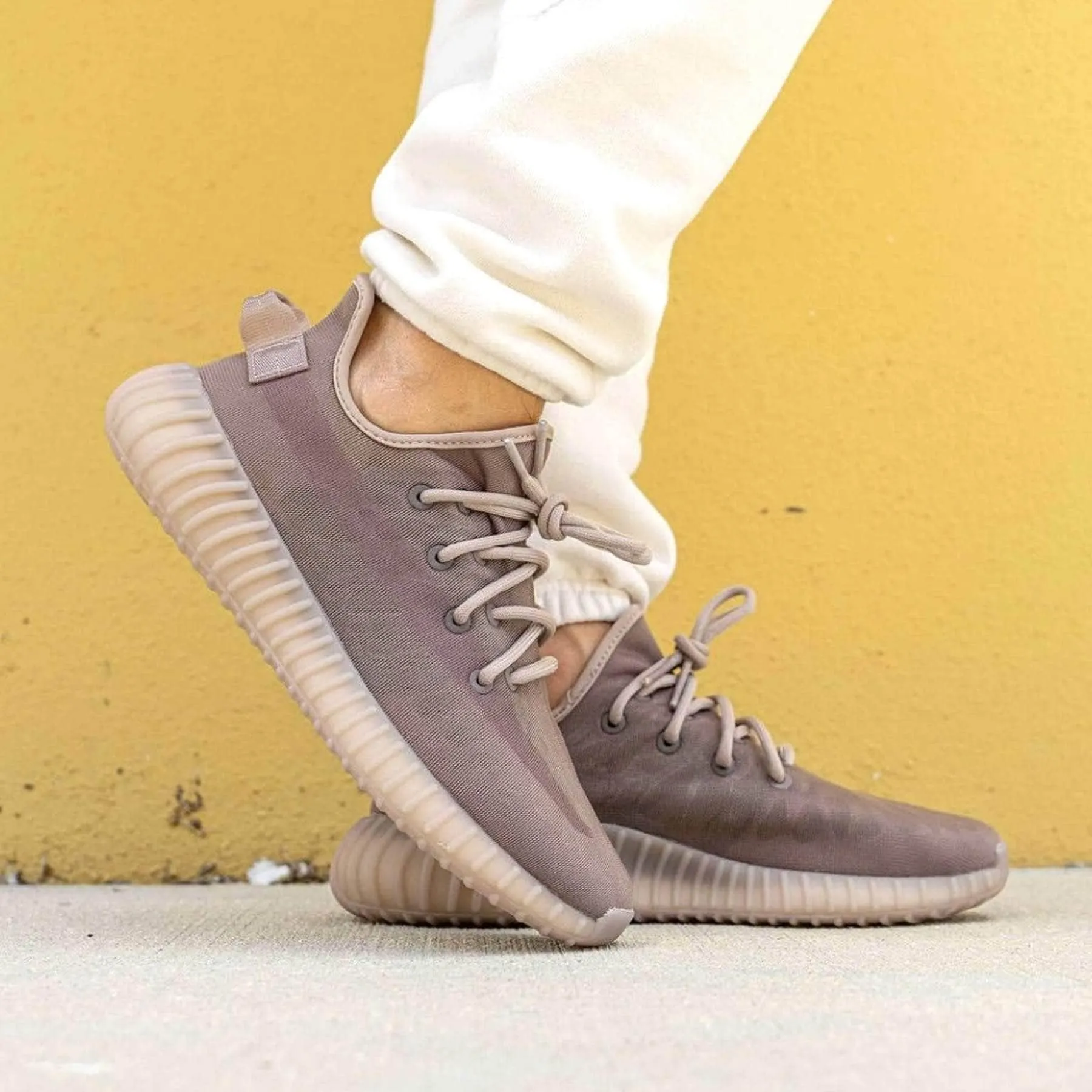 YEEZY BOOST 350 V2 MONO MIST
